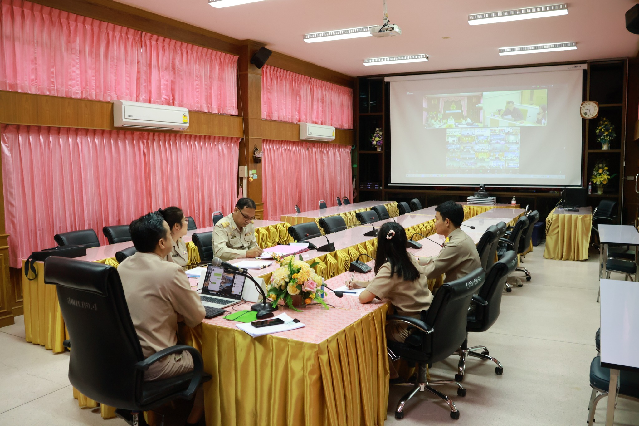 ประชุมจัดอัตรากำลัง 1