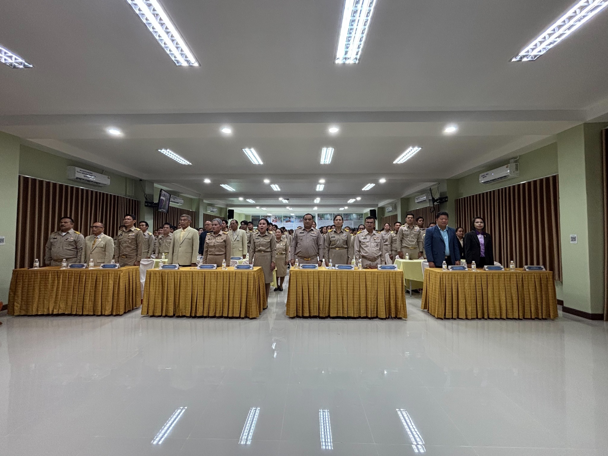 ประชุมร่วมองคมนตรี 130668 1