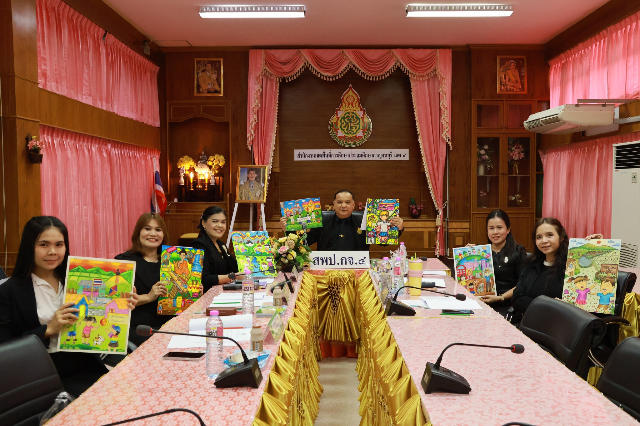 ประชุมเลือกผลงานกดการเผา 2