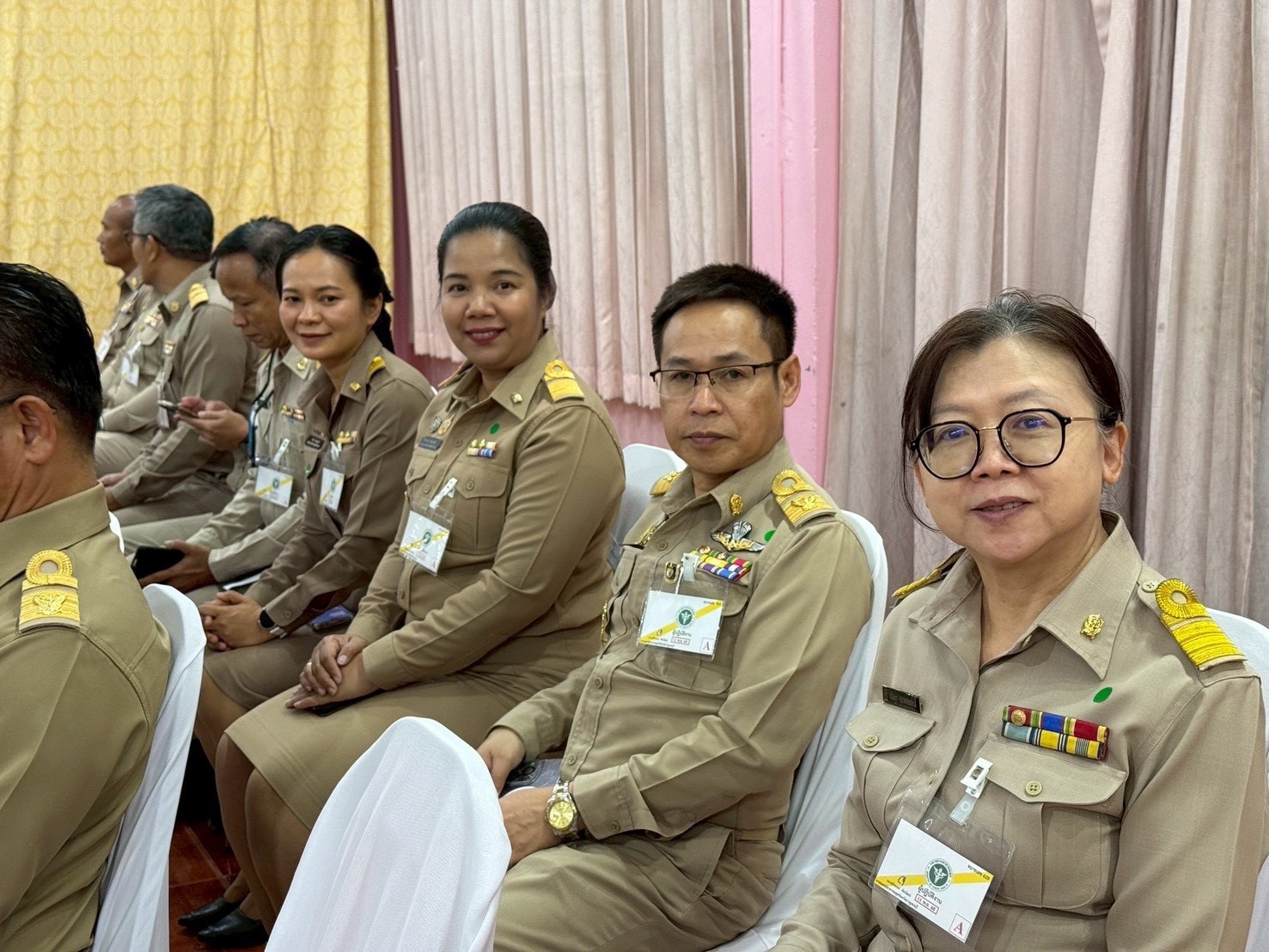 รับเสด็จทูลกระหม่อม 111168 3