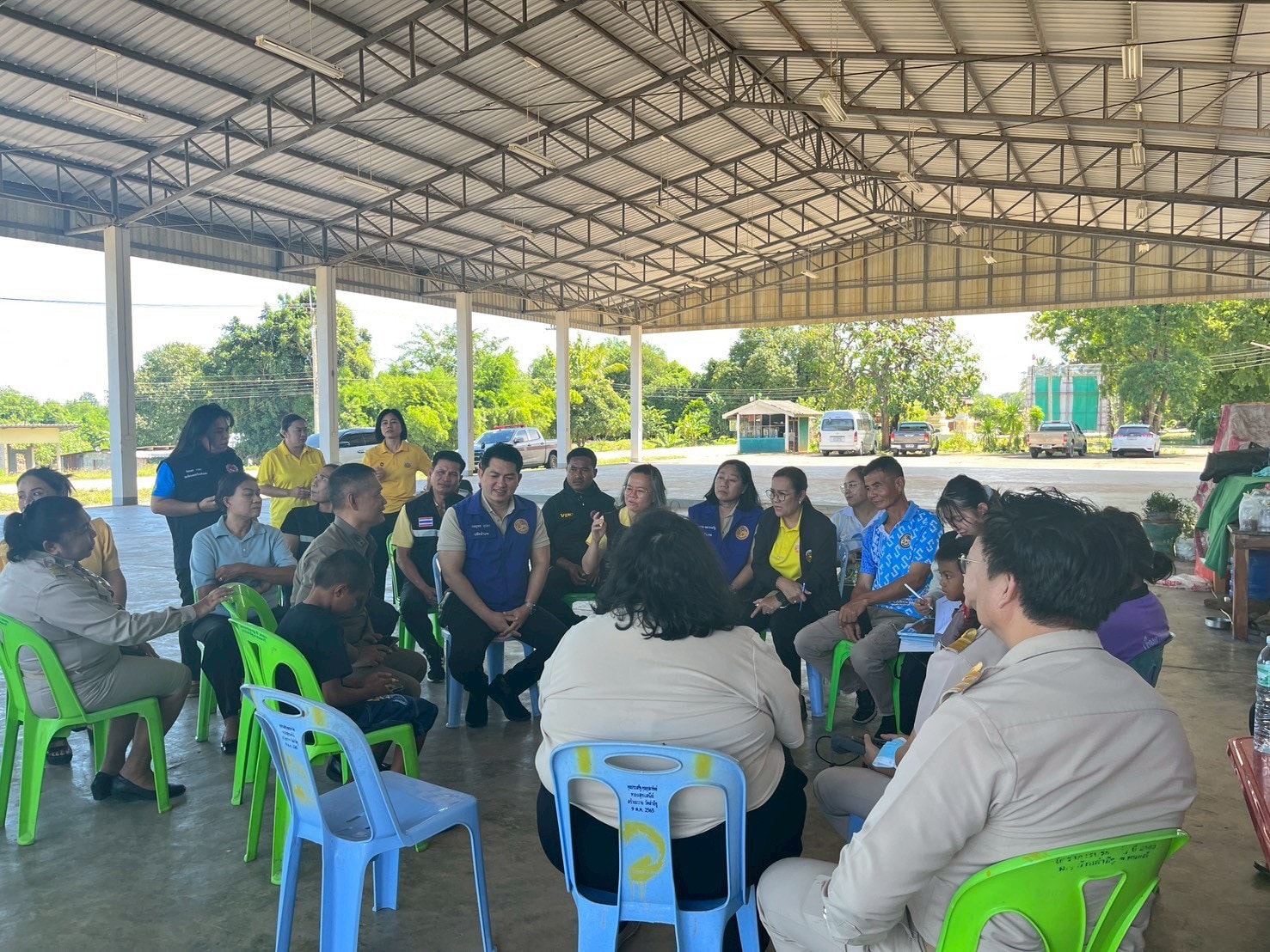 ลงพื้นที่ช่วยนักเรียนหนองสำโรง 061068 1