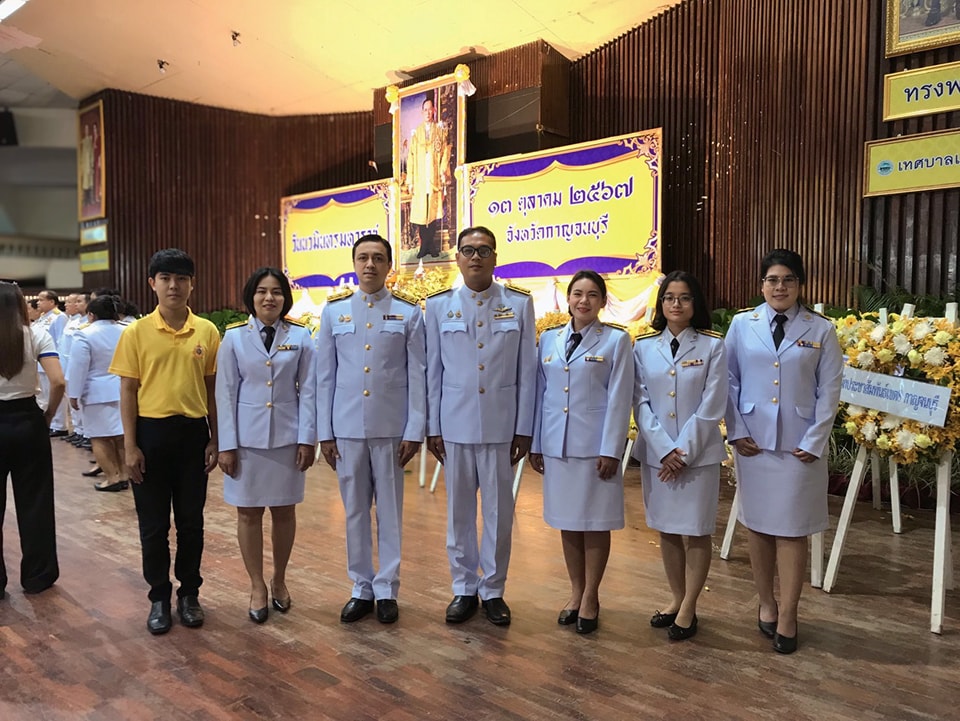 วมพิธีสวดพระพุทธมนต์และทำบุญตักบาตรถวายพระราชกุศล 13.10.67.1