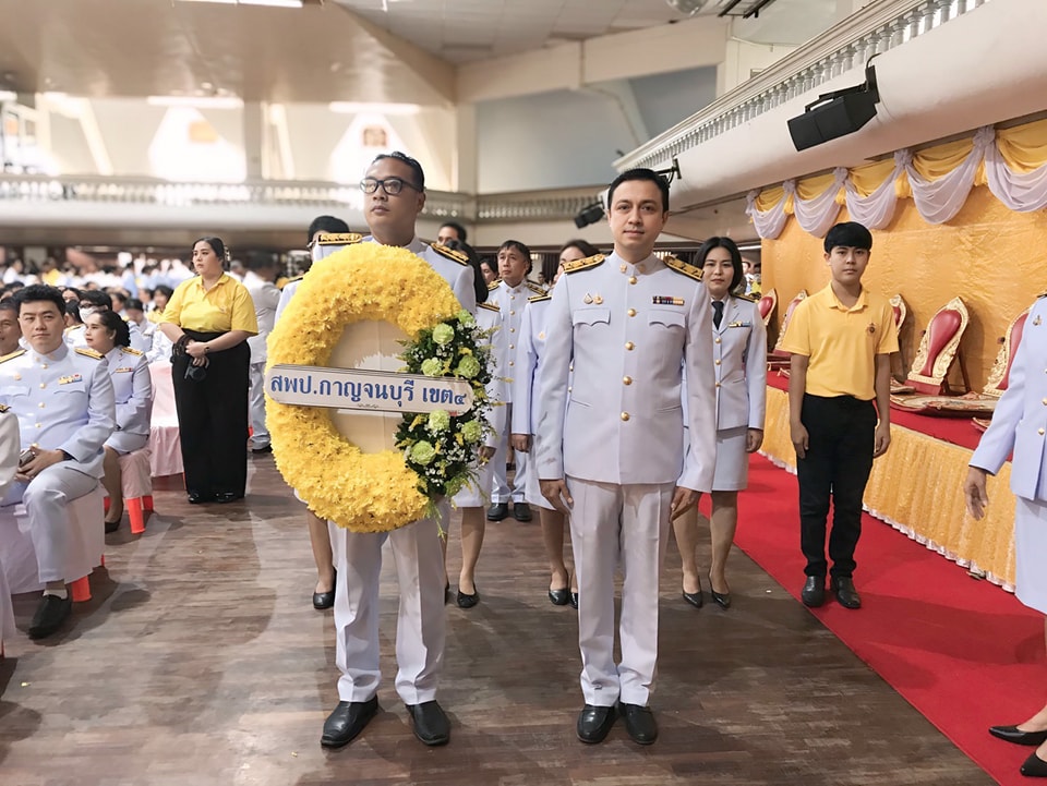 วมพิธีสวดพระพุทธมนต์และทำบุญตักบาตรถวายพระราชกุศล 13.10.67.5