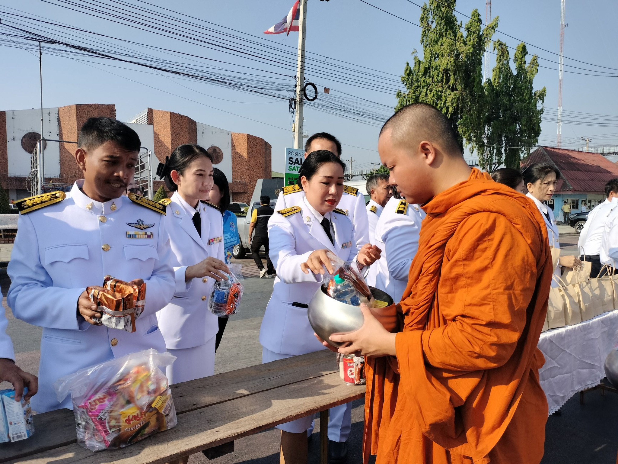 วันคล้ายวันประสูติ 29.4.67.4