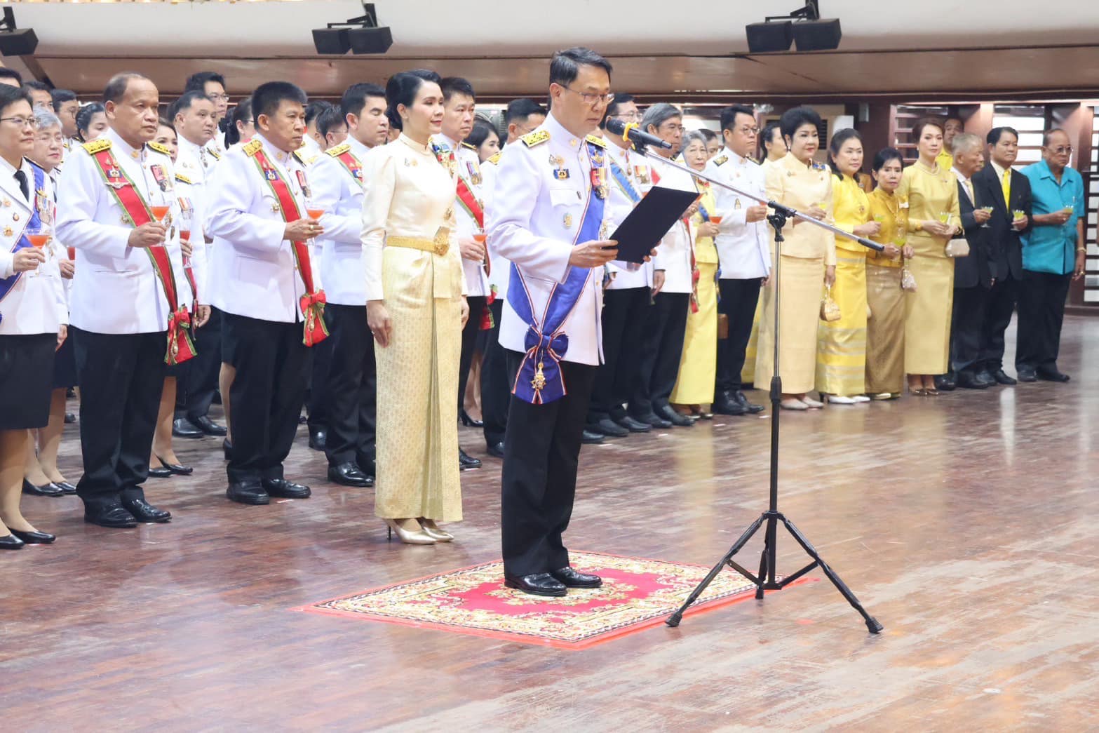 เข้าร่วมงานสโมสรสันนิบาตเฉลิมพระเกียรติพระบาทสมเด็จพระเจ้าอยู่หัว 29.7.67.3