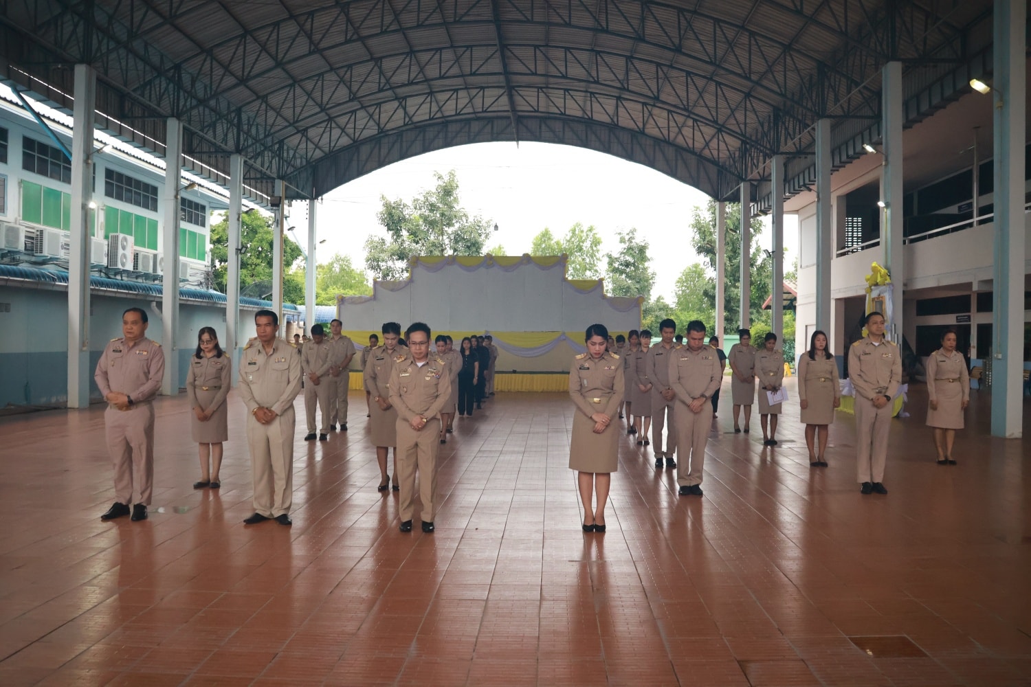 เข้าแถว031168 1