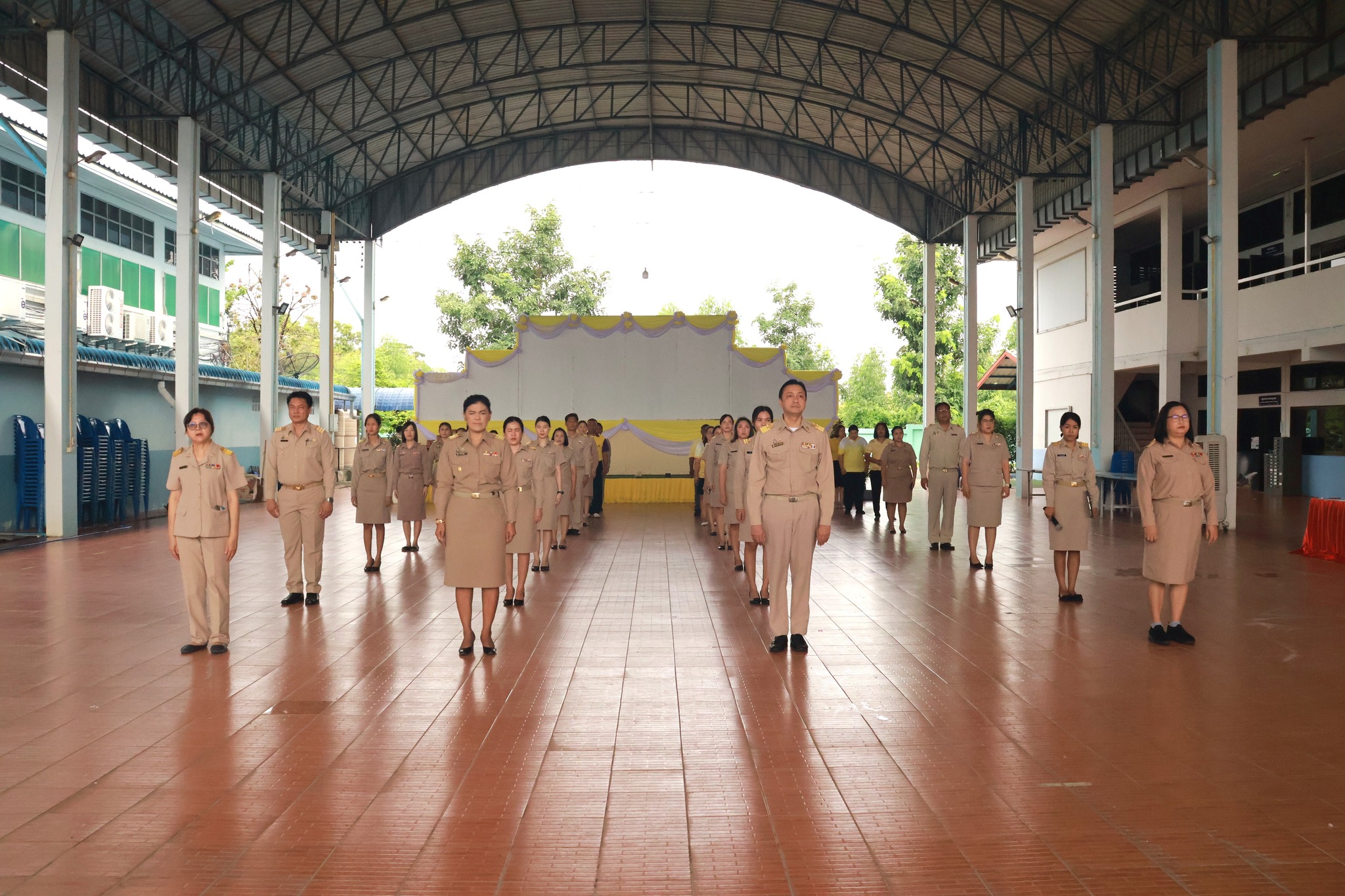 เข้าแถว150668 1