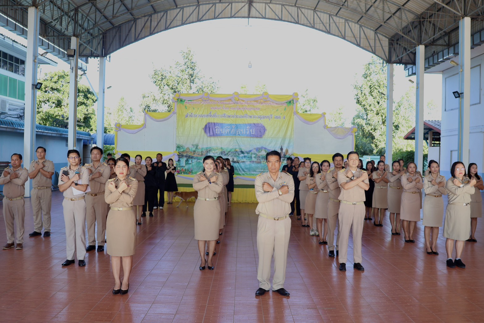 เข้าแถว151268 3