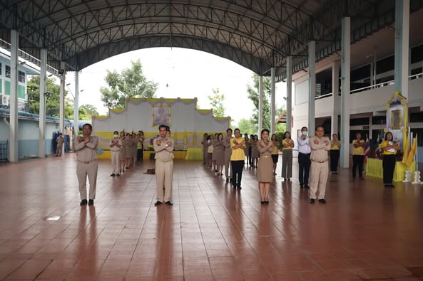 เข้าแถว210768 1