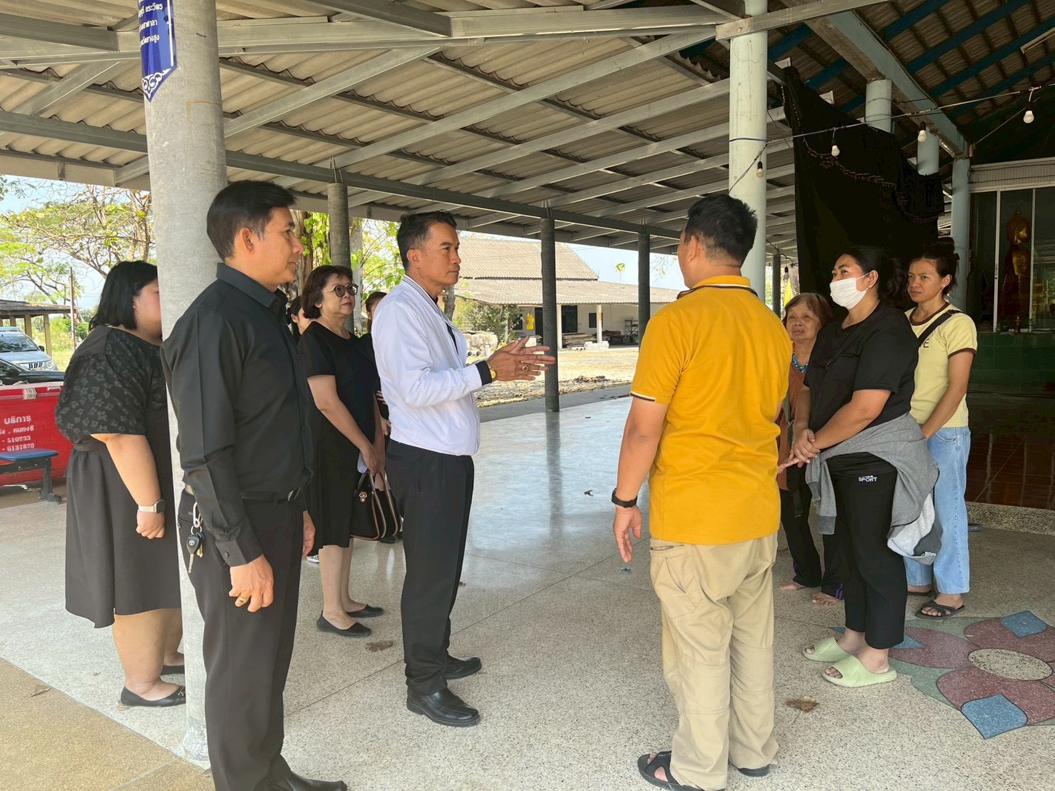 LINE ALBUM 11369 260311 17 0