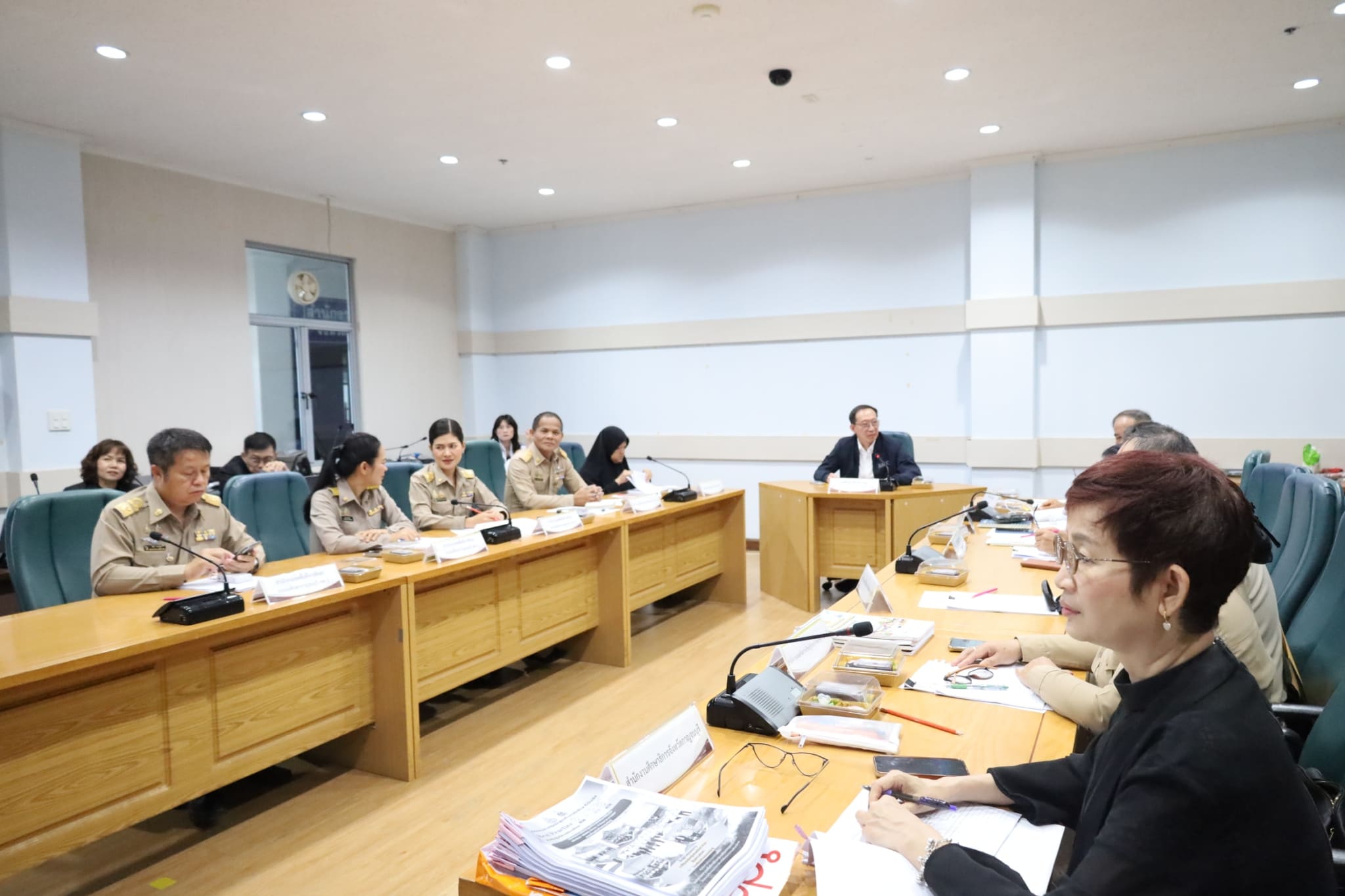 LINE ALBUM ประชุมคณะทำงานพิจารณาผลการประกวดฯ ป.ป4
