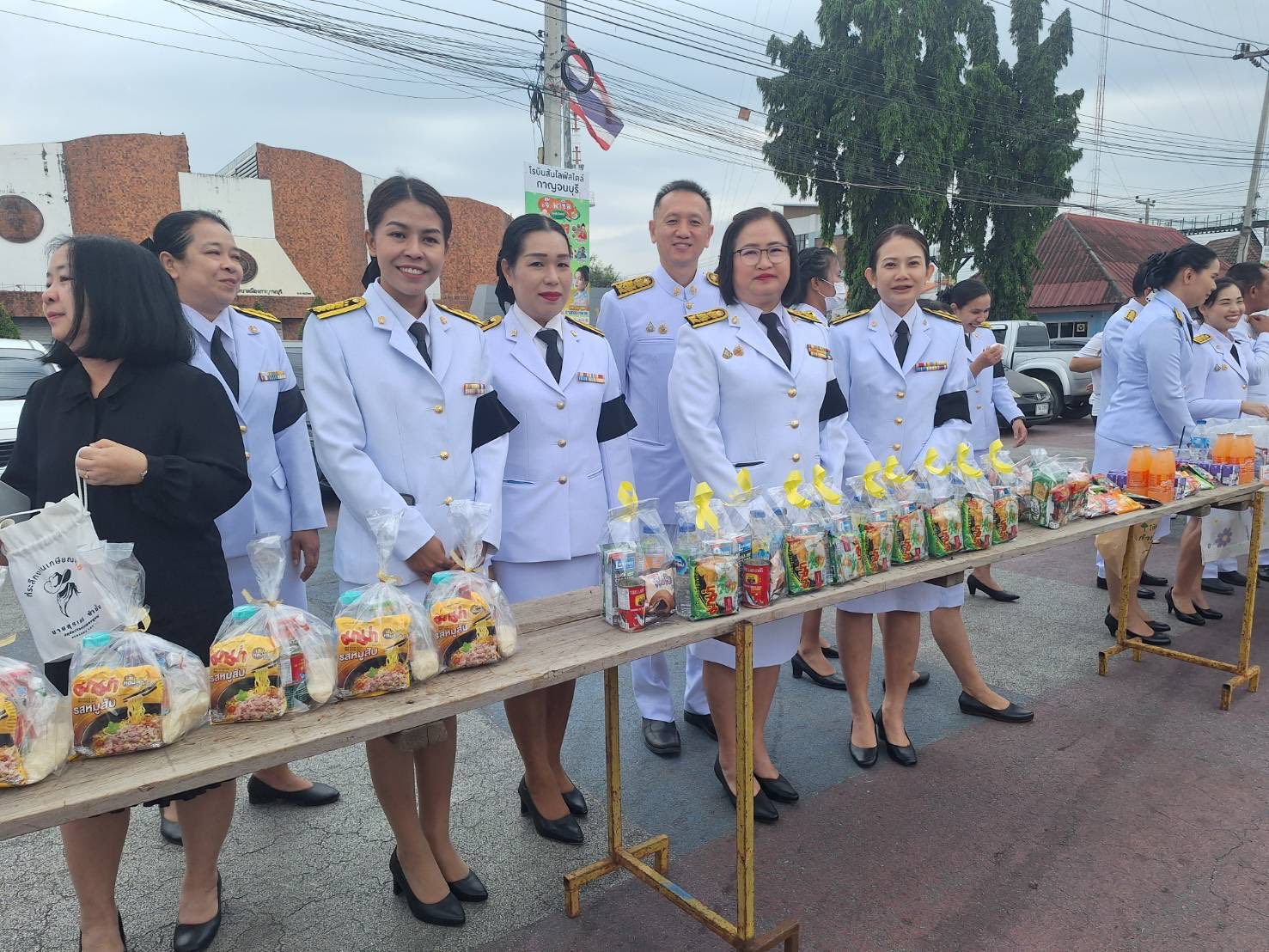 วันชาติ และวันพ่อแห่งชาติ 5 ธันวาคม 5.12.68.4